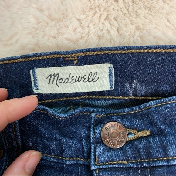 Madewell 10 Inch High Rise Skinny Jeans Dark Wash - Picture 7 of 7